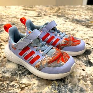 Adidas sneakers, size 9 US.